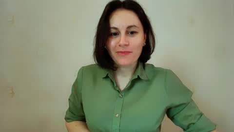 Inessa online show from 04-18-26, 04:49