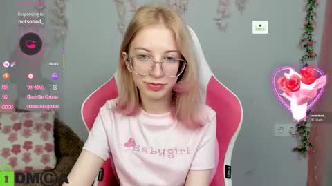 Mia online show from 02-06-26, 03:48