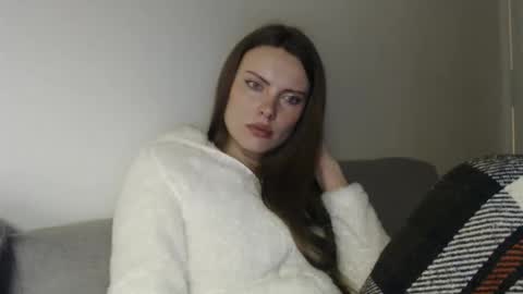 Snapshot of infinitiq45 chatting on 02-13-26, 10:17 Sweet girl online show from 02-13-26, 10:17