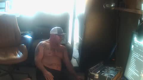 init2dentit online show from 03-11-26, 08:59