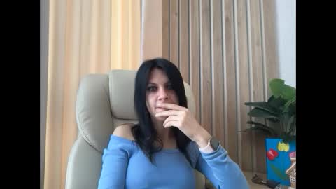 InjaAtHome online show from 05-14-26, 05:36