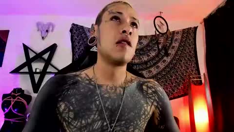 Snapshot of ink_u_buzz chatting on 10-05-25, 05:06 Dani online show from 10-05-25, 05:06