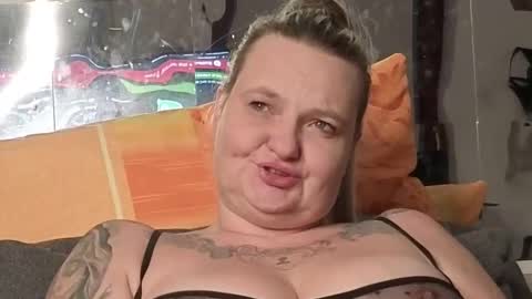 Snapshot of inkedblondi chatting on 10-07-25, 02:09 inkedblondi online show from 10-07-25, 02:09