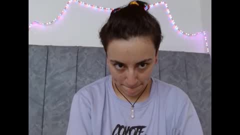 lyan onlyfans n linda online show from 09-15-25, 04:51