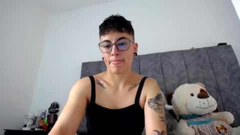 lyan onlyfans n linda online show from 07-08-26, 07:07