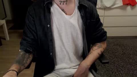 Kyle online show from 11-09-25, 03:16