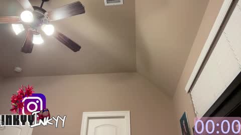 inkyyinkyy online show from 09-29-25, 01:55