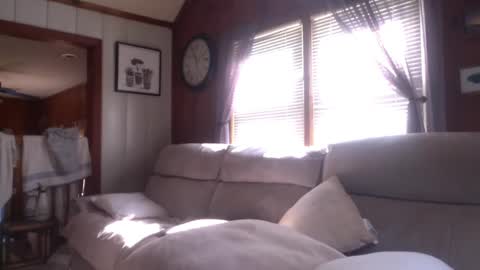 InMyBackyard online show from 10-06-25, 05:43