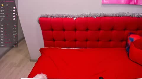 Snapshot of innalovely chatting on 12-27-24, 07:51 Inna online show from 12-27-24, 07:51
