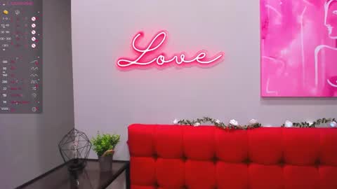 Snapshot of innalovely chatting on 02-27-25, 07:23 Inna online show from 02-27-25, 07:23