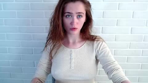 Lina online show from 05-21-26, 02:24