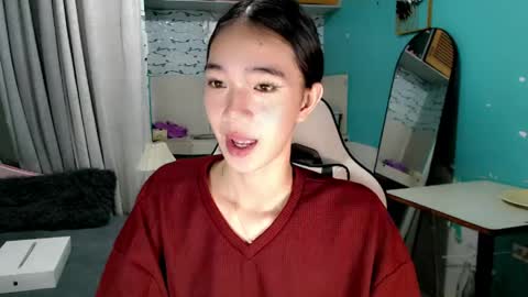 Reign online show from 05-03-26, 01:33