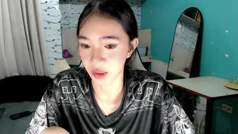 Reign online show from 05-06-26, 11:32