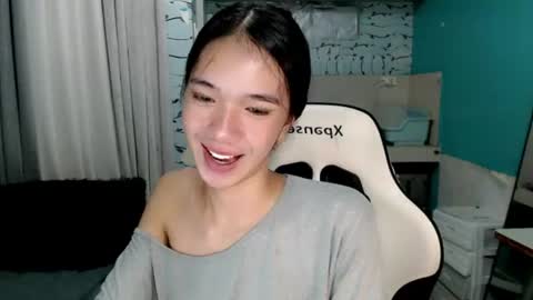 Reign online show from 06-18-26, 11:31