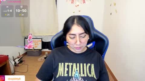 Luna        online show from 02-20-26, 09:59