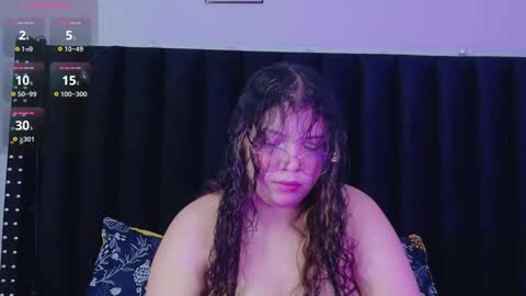 innocenthazel online show from 01-16-26, 02:59