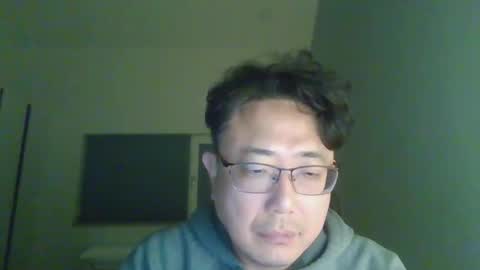 insuclee197641 online show from 12-22-25, 02:47