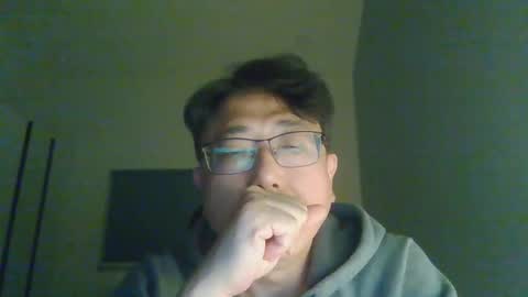 insuclee197641 online show from 04-25-26, 12:30