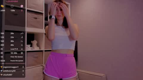 Bernadette  Join  online show from 12-22-24, 03:11