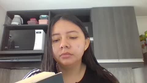 Iris 3 online show from 09-12-25, 02:28