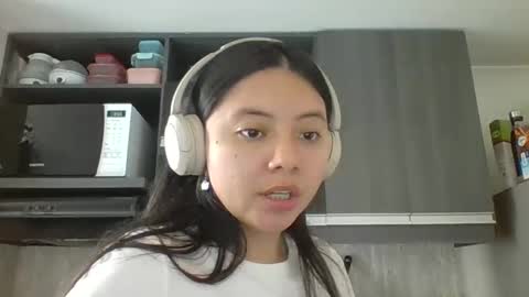 Iris 3 online show from 11-19-25, 01:55