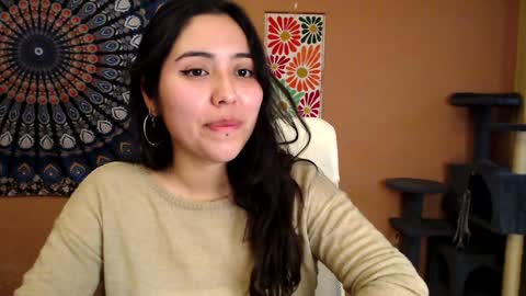 Snapshot of intimatetales chatting on 01-07-25, 04:05 Africa online show from 01-07-25, 04:05