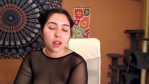 Snapshot of intimatetales chatting on 01-13-25, 08:04 Africa online show from 01-13-25, 08:04