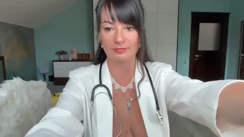 iracherrynow online show from 07-20-26, 07:00