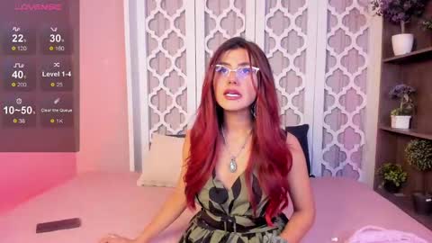 Snapshot of iriis_rosse chatting on 10-02-25, 11:01 Iris Rosse online show from 10-02-25, 11:01