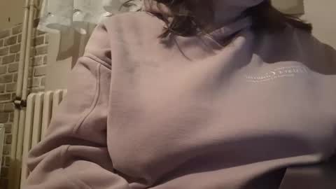 IrinnaK online show from 02-18-25, 04:26