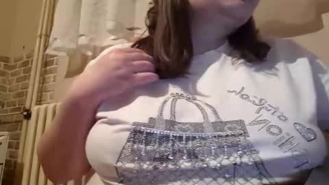 IrinnaK online show from 03-06-25, 06:05