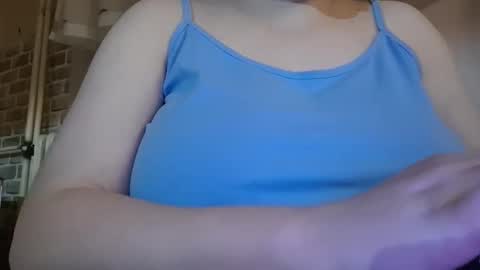 IrinnaK online show from 09-17-25, 07:04