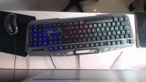 Iris online show from 12-14-25, 11:26