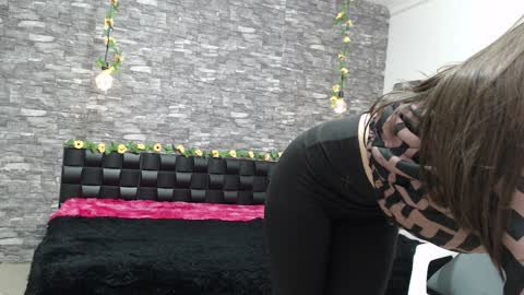 Snapshot of iris_joi chatting on 01-29-25, 08:51 Iirs online show from 01-29-25, 08:51