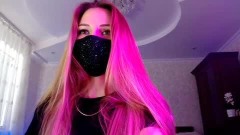 Lily online show from 07-13-26, 03:59