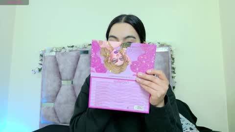 Iris online show from 01-16-26, 04:22