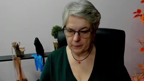 I R I S online show from 02-14-25, 11:31