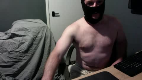 Snapshot of irish_hound_taste_me chatting on 08-04-26, 07:05 irish_hound_taste_me online show from 08-04-26, 07:05