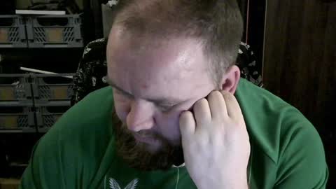 twitter theirishman205 online show from 12-20-24, 09:17