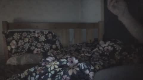 Snapshot of irishxbrit chatting on 01-07-25, 04:05 irishxbrit online show from 01-07-25, 04:05