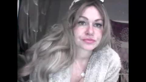 Snapshot of irishxbrit chatting on 01-27-25, 02:42 irishxbrit online show from 01-27-25, 02:42