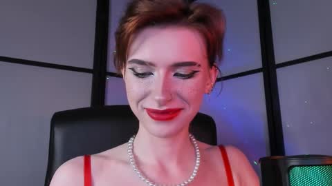 Miss Iris Fansly Miss Iris new inst.  online show from 01-01-25, 05:11