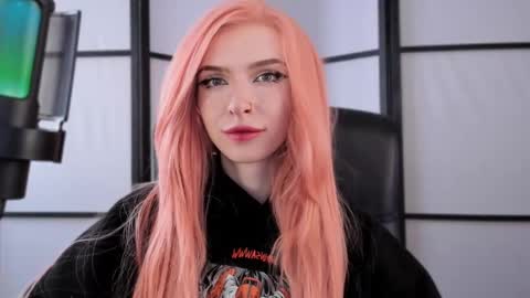 Miss Iris Fansly Miss Iris new inst.  online show from 02-24-25, 11:10