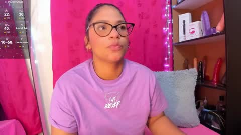 Snapshot of iriss_25 chatting on 01-27-25, 11:32 iris online show from 01-27-25, 11:32