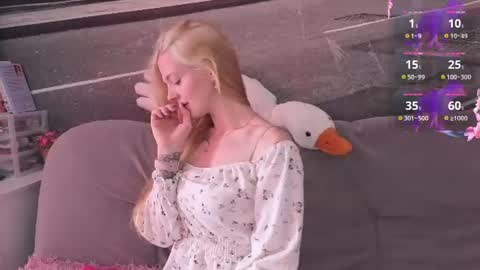 Snapshot of iriss_miller chatting on 06-29-26, 03:23 Im your queen Iriss online show from 06-29-26, 03:23