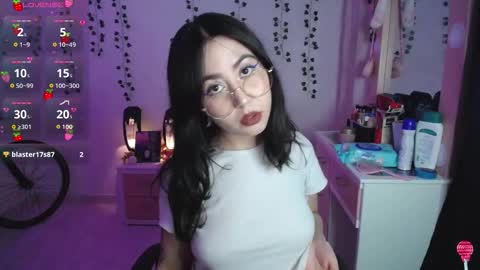 Snapshot of iriss_sky chatting on 11-25-25, 05:29 Iris online show from 11-25-25, 05:29