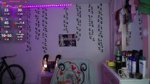 Snapshot of iriss_sky chatting on 12-19-25, 04:52 Iris online show from 12-19-25, 04:52