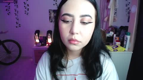 Snapshot of iriss_sky chatting on 01-14-26, 05:24 Iris online show from 01-14-26, 05:24