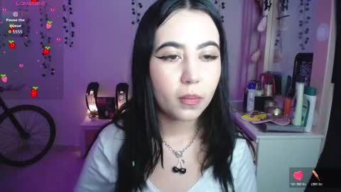 Snapshot of iriss_sky chatting on 02-05-26, 02:27 Iris online show from 02-05-26, 02:27