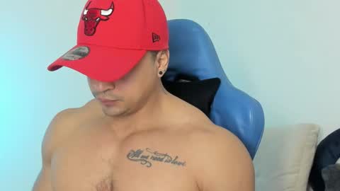 Iron online show from 12-19-25, 03:41